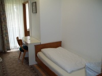Einbettzimmer